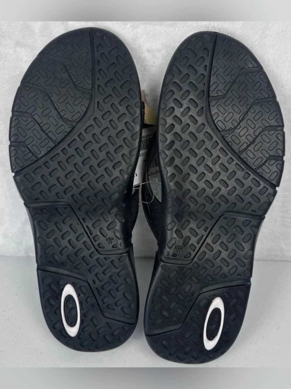 Oakley B1B Men's Flip Flops Size 11 Blackout Black Sandals Thong Slides NWT